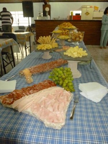 Coquetel, Queijos, Vinhos e Mini Lanches